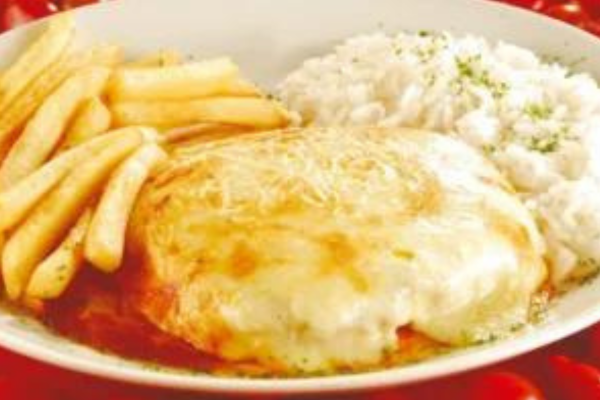 Filé a parmegiana de frigideira